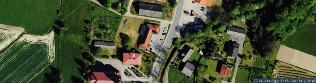 Zdjęcie satelitarne Paczkomat InPost MGR02M