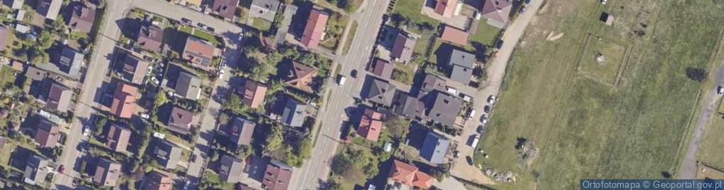 Zdjęcie satelitarne Paczkomat InPost MLW12M