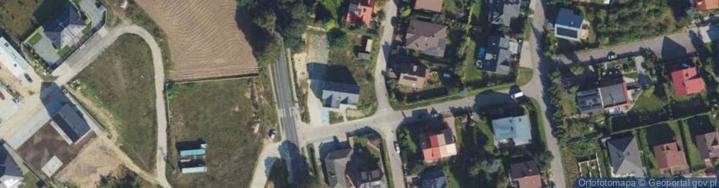 Zdjęcie satelitarne Paczkomat InPost MST02M