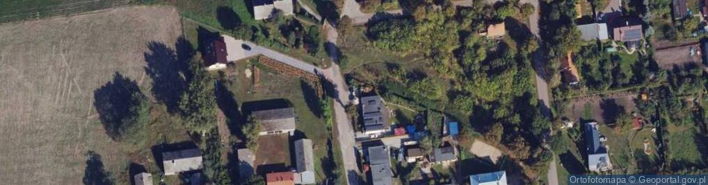 Zdjęcie satelitarne Paczkomat InPost MVQ01M