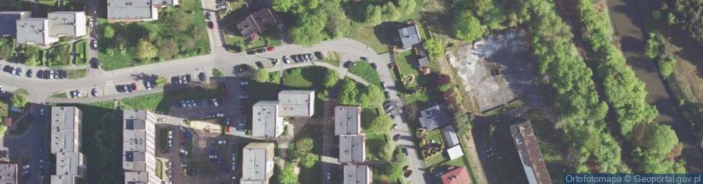 Zdjęcie satelitarne Paczkomat InPost MYS18M