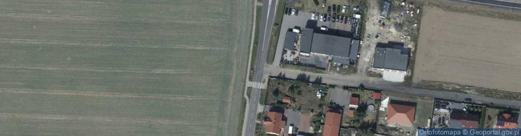 Zdjęcie satelitarne Paczkomat InPost NAK01BAPP