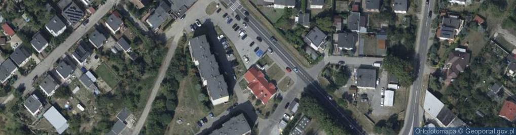 Zdjęcie satelitarne Paczkomat InPost NAK03M