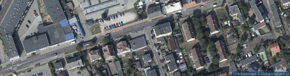 Zdjęcie satelitarne Paczkomat InPost NAK06M