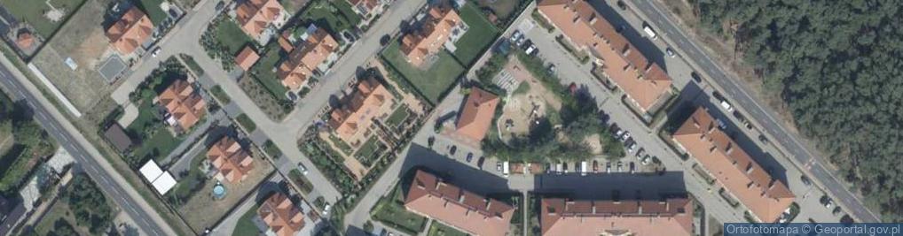 Zdjęcie satelitarne Paczkomat InPost OBW09M