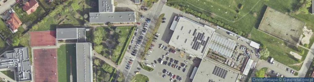 Zdjęcie satelitarne Paczkomat InPost OLW02A