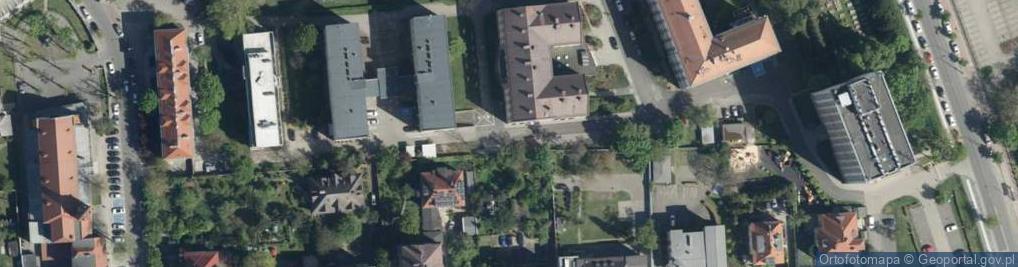 Zdjęcie satelitarne Paczkomat InPost OPO14A