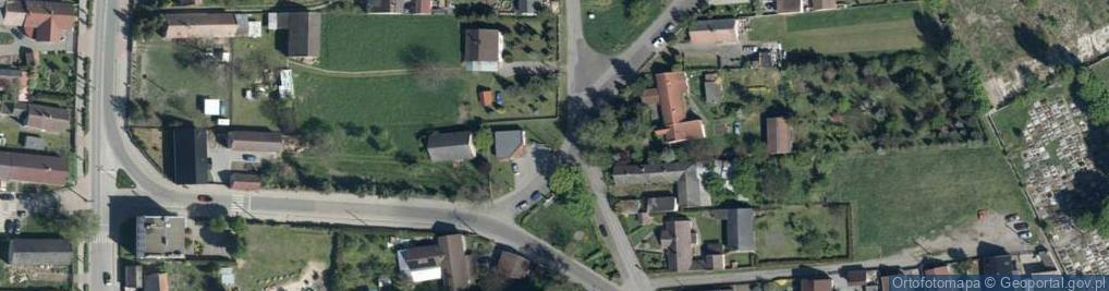 Zdjęcie satelitarne Paczkomat InPost OPO33M