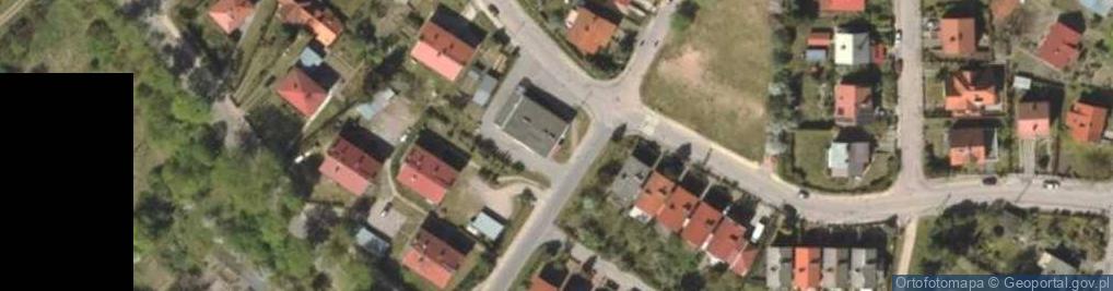 Zdjęcie satelitarne Paczkomat InPost OSK02M