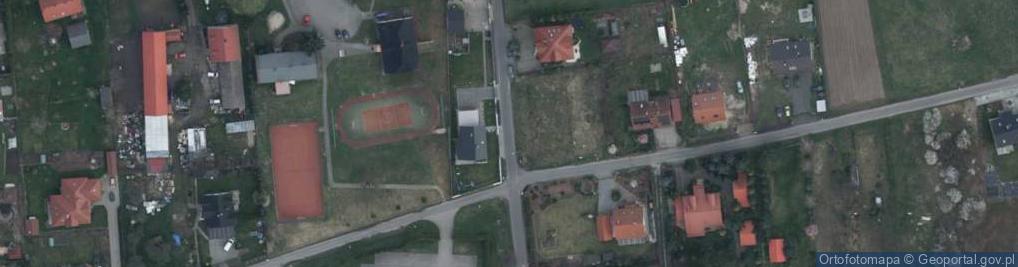 Zdjęcie satelitarne Paczkomat InPost OSQ03M