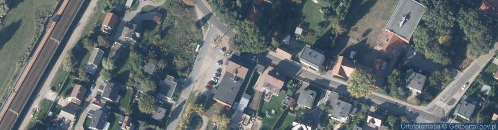 Zdjęcie satelitarne Paczkomat InPost PEA01G