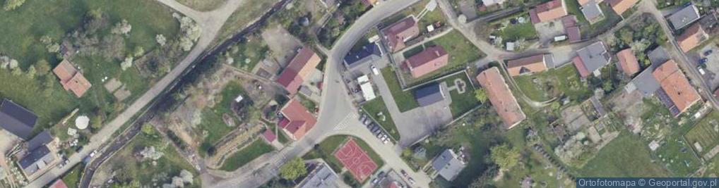 Zdjęcie satelitarne Paczkomat InPost PEI02BAPP