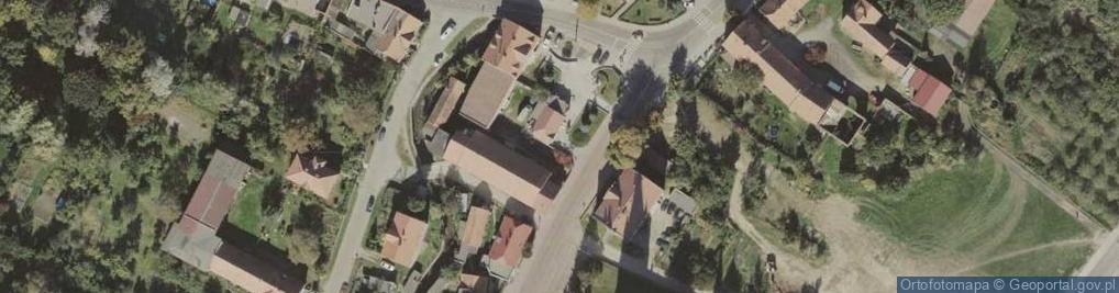 Zdjęcie satelitarne Paczkomat InPost PEI03BAPP