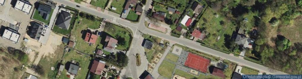 Zdjęcie satelitarne Paczkomat InPost PEO01M