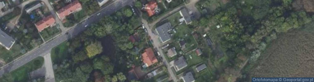 Zdjęcie satelitarne Paczkomat InPost PMO02M