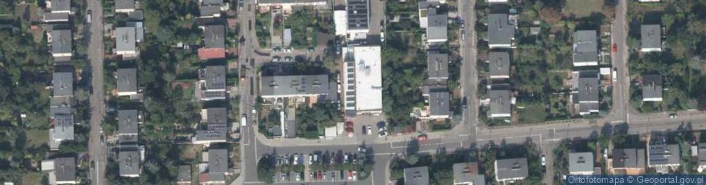 Zdjęcie satelitarne Paczkomat InPost POZ13A