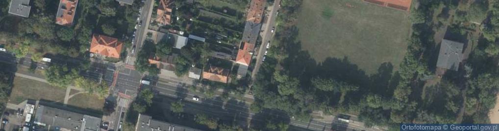 Zdjęcie satelitarne Paczkomat InPost POZ21H