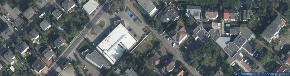 Zdjęcie satelitarne Paczkomat InPost POZ23N