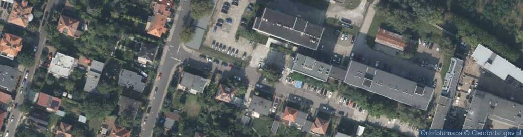 Zdjęcie satelitarne Paczkomat InPost POZ252M