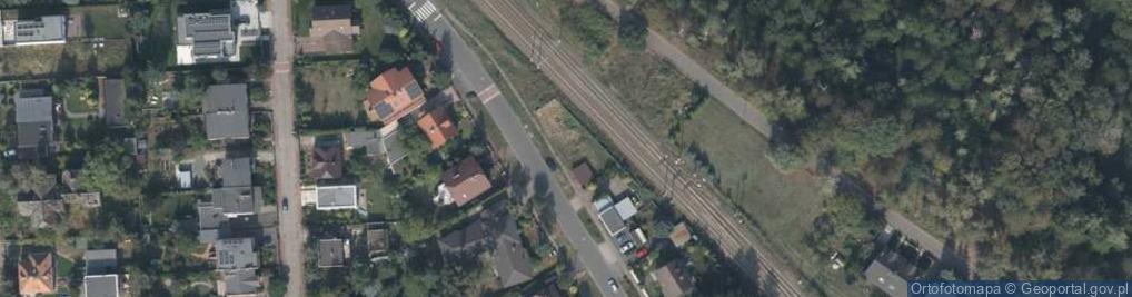 Zdjęcie satelitarne Paczkomat InPost POZ305M