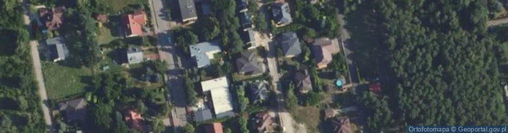 Zdjęcie satelitarne Paczkomat InPost PRU03A