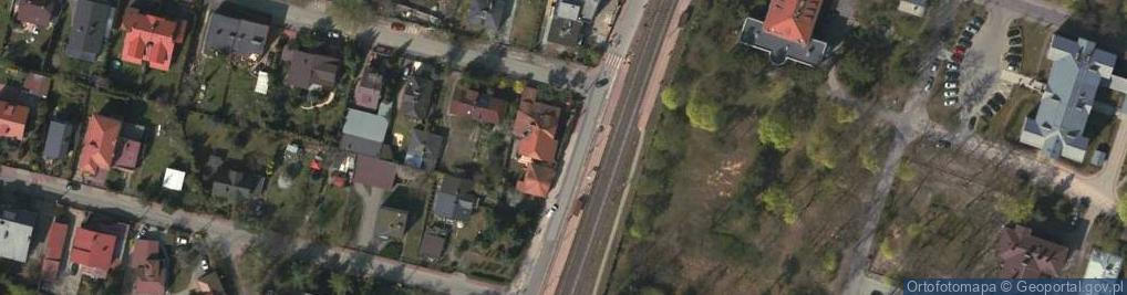 Zdjęcie satelitarne Paczkomat InPost PRU19M