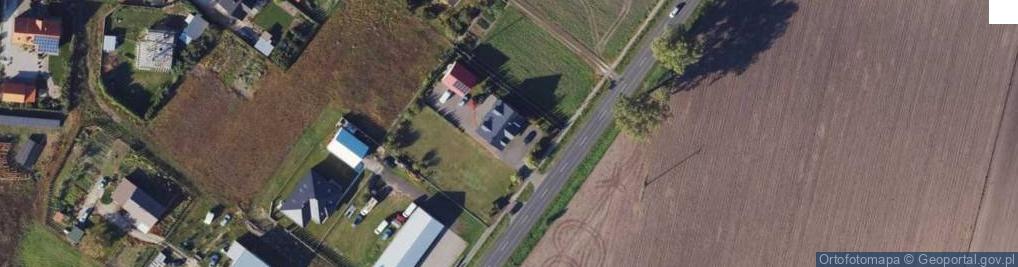 Zdjęcie satelitarne Paczkomat InPost PTK02M