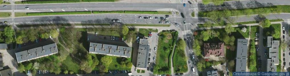 Zdjęcie satelitarne Paczkomat InPost PTR10M