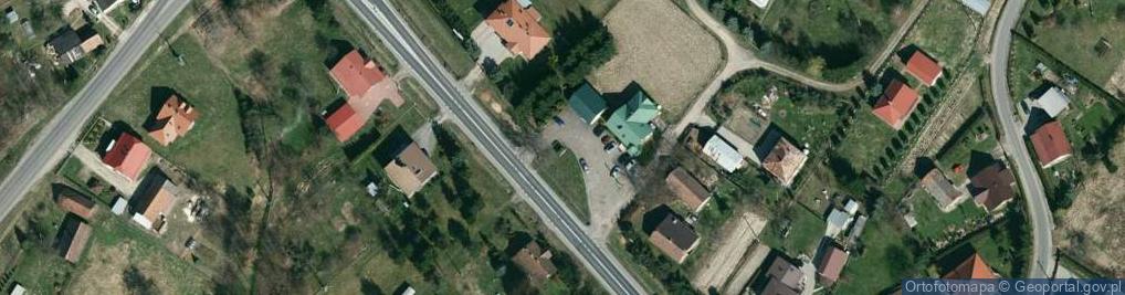 Zdjęcie satelitarne Paczkomat InPost PTX02M