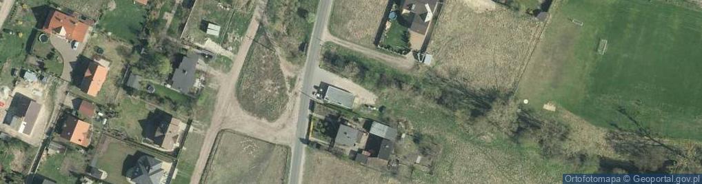 Zdjęcie satelitarne Paczkomat InPost PYL01M