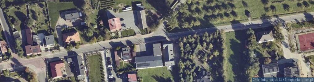 Zdjęcie satelitarne Paczkomat InPost RASQ01BAPP