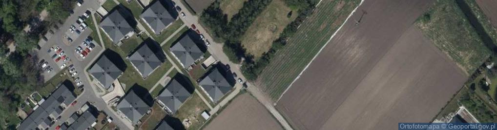 Zdjęcie satelitarne Paczkomat InPost RDW02M