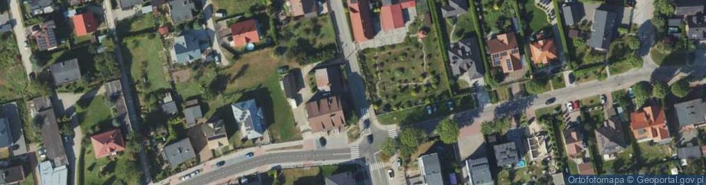 Zdjęcie satelitarne Paczkomat InPost RED03N