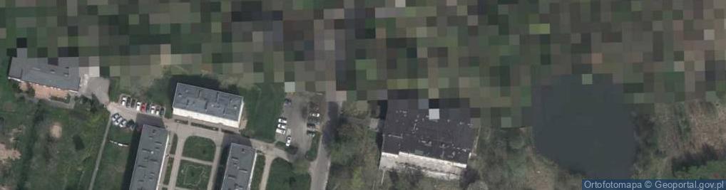 Zdjęcie satelitarne Paczkomat InPost RIW01M