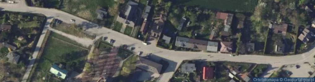 Zdjęcie satelitarne Paczkomat InPost ROO02BAPP