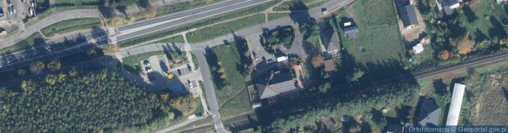 Zdjęcie satelitarne Paczkomat InPost RQK01M