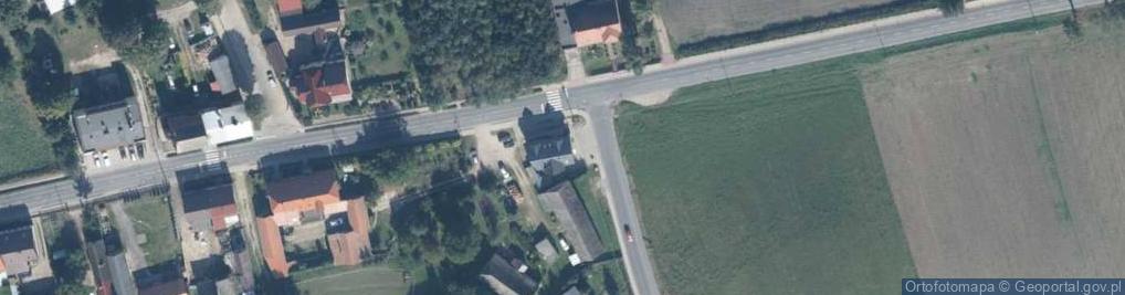 Zdjęcie satelitarne Paczkomat InPost RSK01M