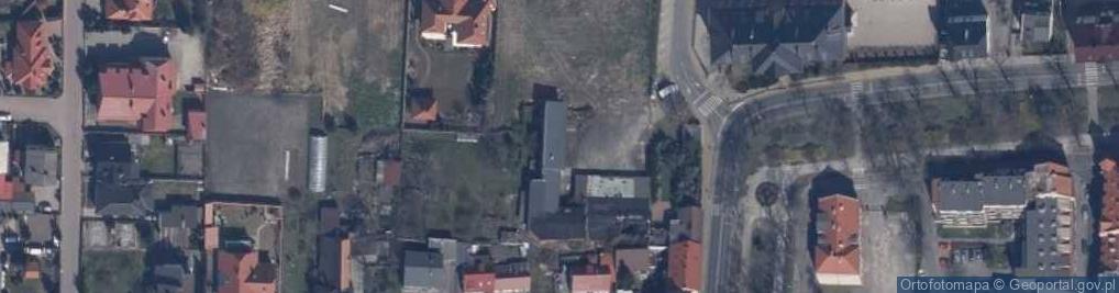 Zdjęcie satelitarne Paczkomat InPost RWA02A