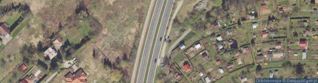 Zdjęcie satelitarne Paczkomat InPost RZE06APP