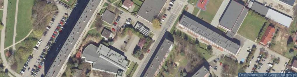 Zdjęcie satelitarne Paczkomat InPost RZE21A