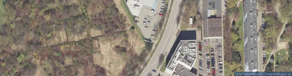 Zdjęcie satelitarne Paczkomat InPost RZE28M