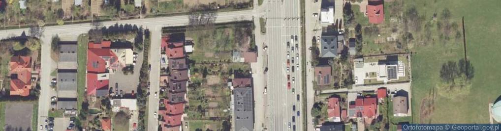 Zdjęcie satelitarne Paczkomat InPost RZE47M