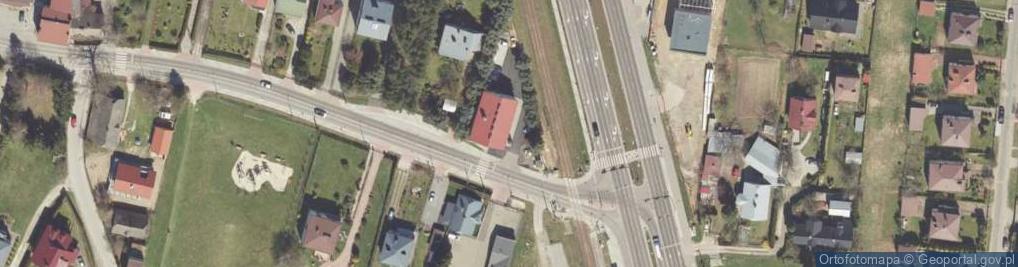 Zdjęcie satelitarne Paczkomat InPost RZE55M