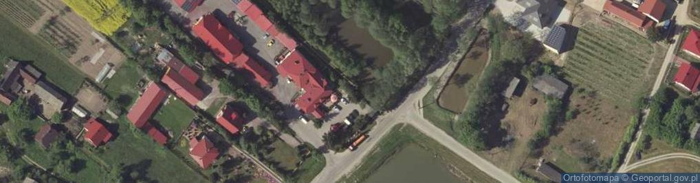 Zdjęcie satelitarne Paczkomat InPost RZKS01BAPP