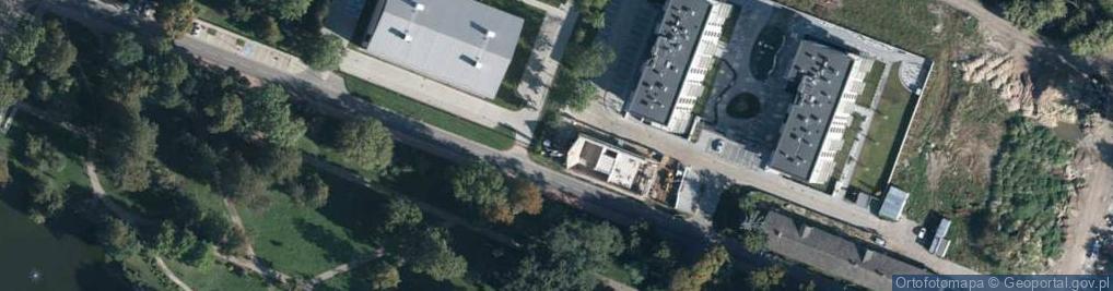 Zdjęcie satelitarne Paczkomat InPost SCH02BAPP