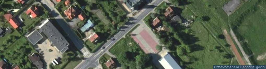 Zdjęcie satelitarne Paczkomat InPost SCT01M