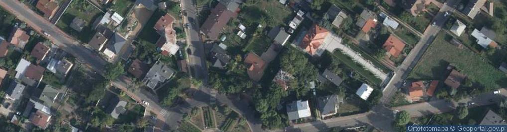 Zdjęcie satelitarne Paczkomat InPost SIE08M