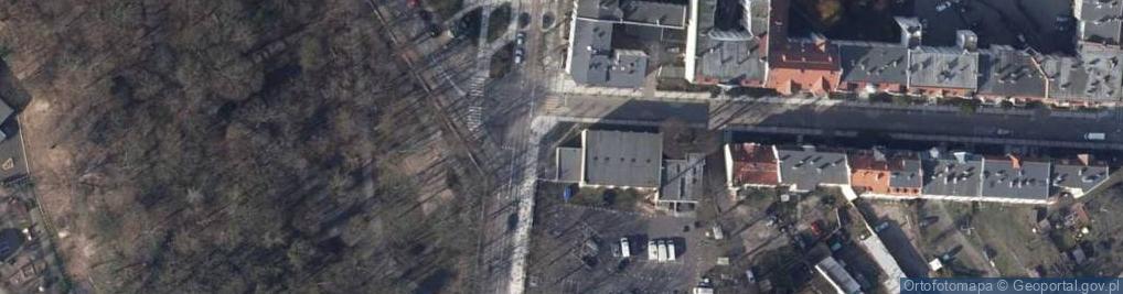 Zdjęcie satelitarne Paczkomat InPost SIW06M