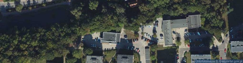 Zdjęcie satelitarne Paczkomat InPost SOP18M