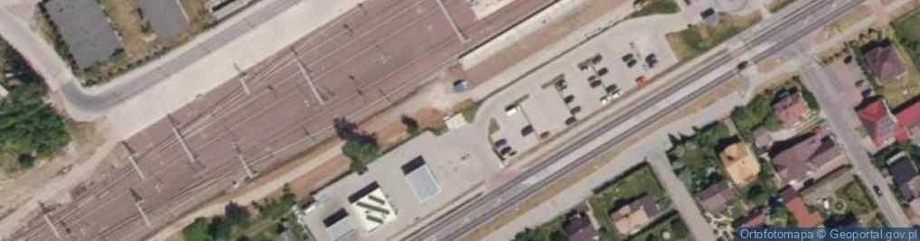 Zdjęcie satelitarne Paczkomat InPost SPT02M